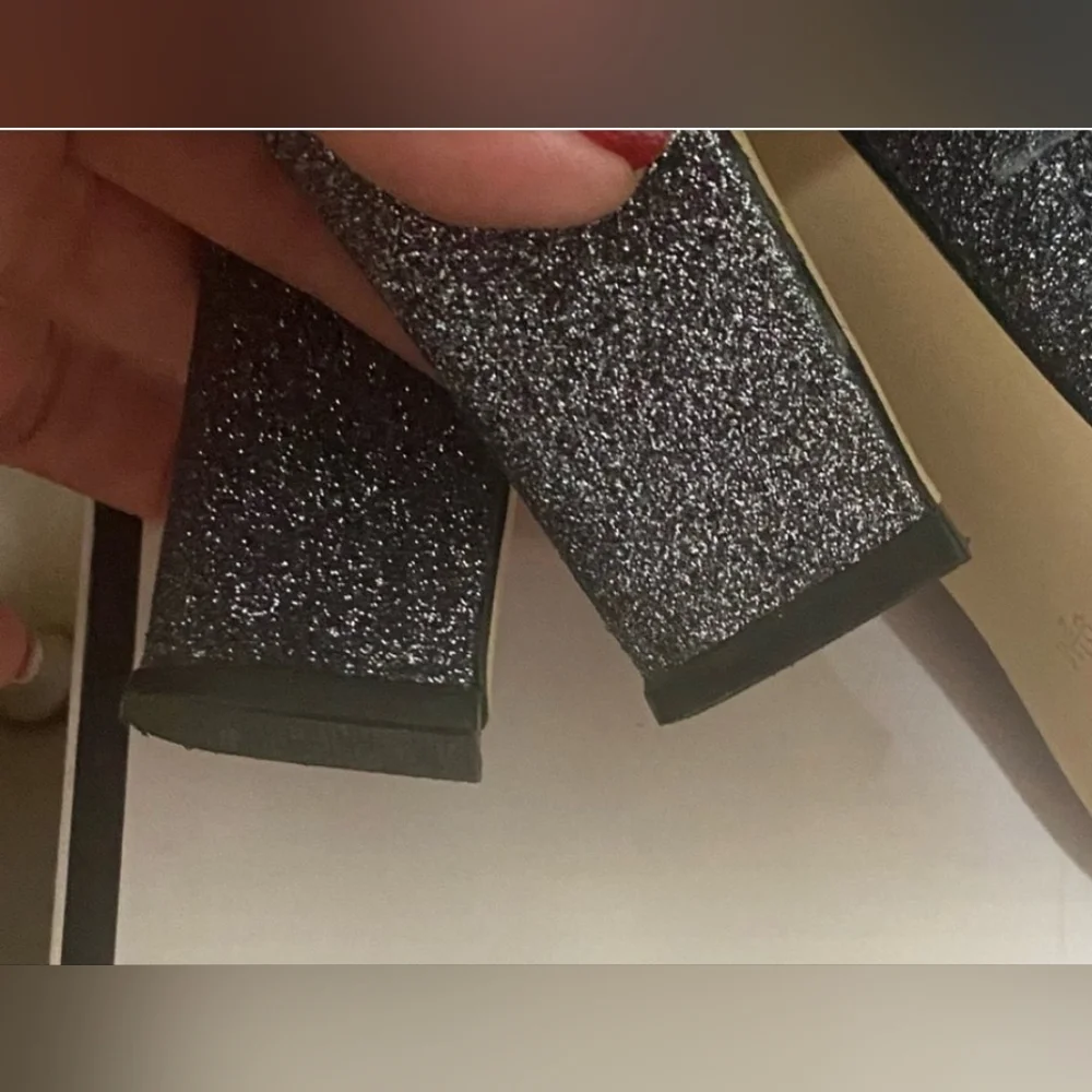 Guess Aspire Pewter Glitter Boots EUC - Picture 4 of 5